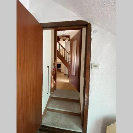 Casa Leandra Varzo